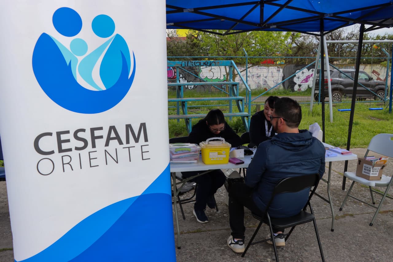 Primera jornada de la Clínica Ginecológica Móvil en CESFAM Oriente